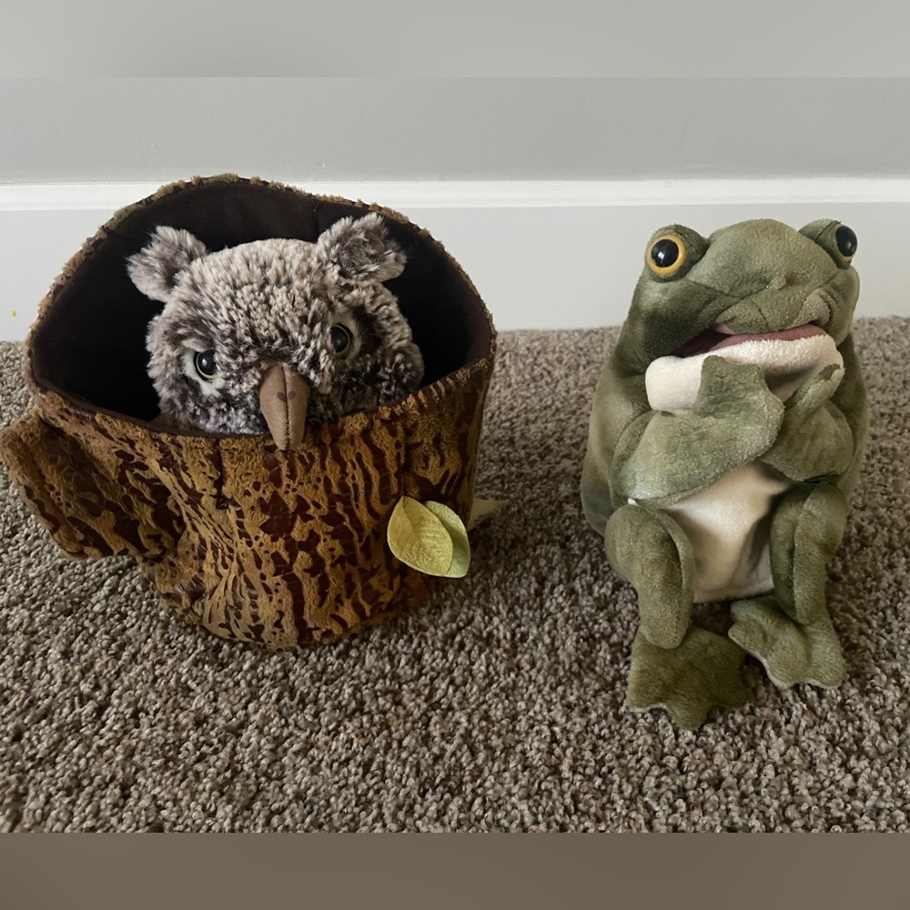 Pre-owned Folkmanis puppets